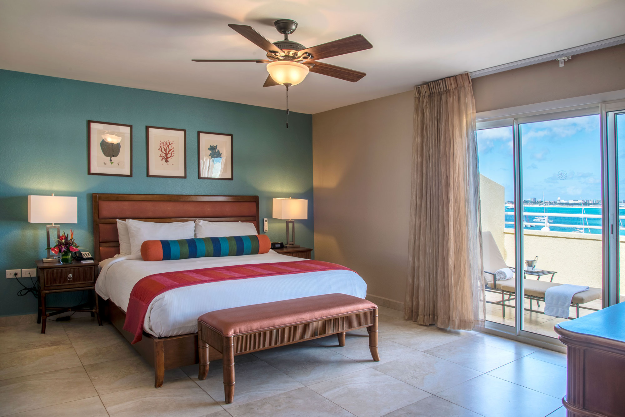 Rooms and Villas - Simpson Bay Resort, Marina & Spa